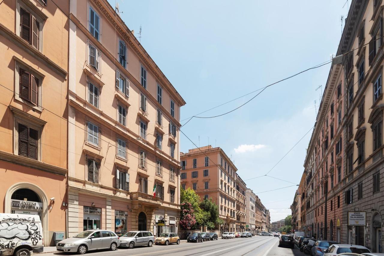 Santa Maria Maggiore Roomy And Bright Flat Rome Bagian luar foto