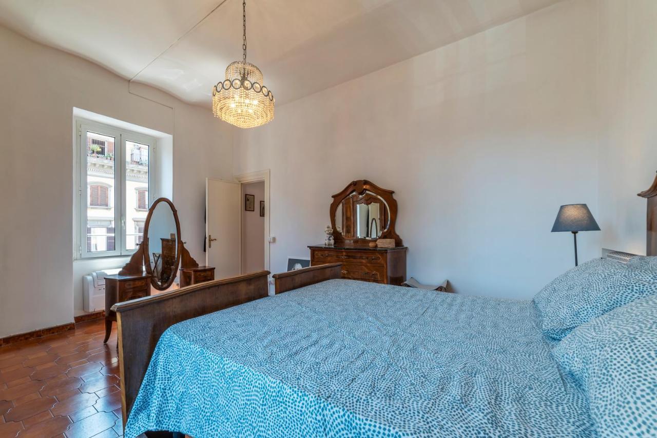 Santa Maria Maggiore Roomy And Bright Flat Rome Bagian luar foto