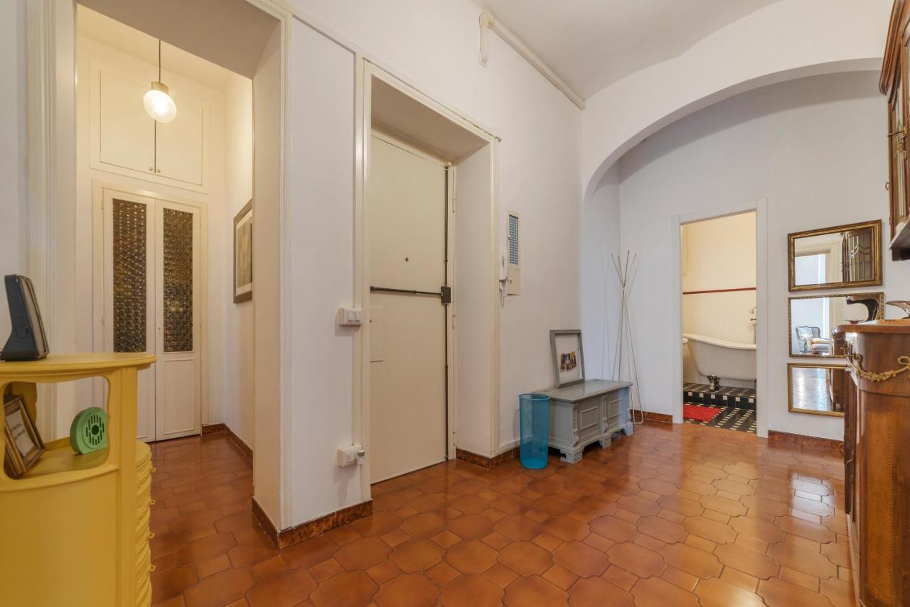 Santa Maria Maggiore Roomy And Bright Flat Rome Bagian luar foto