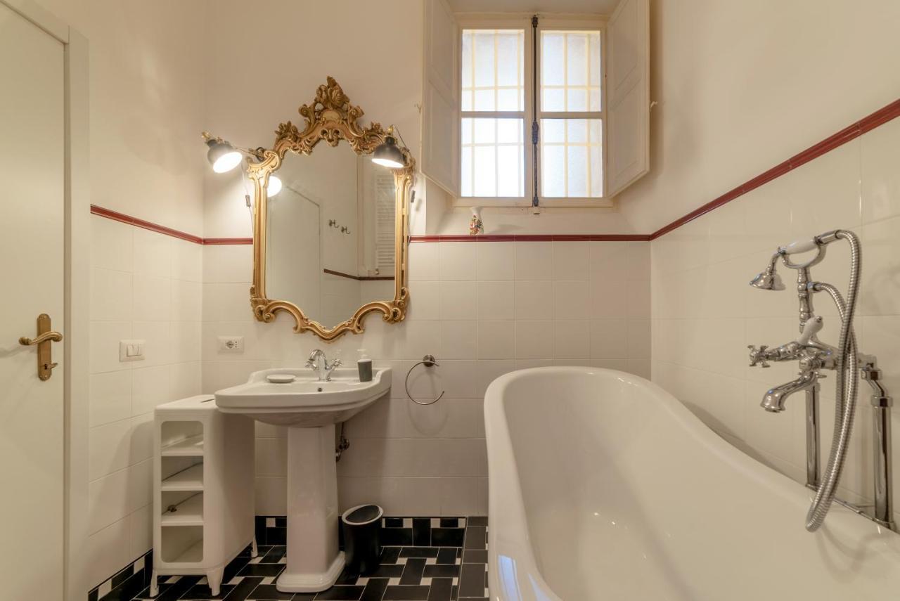 Santa Maria Maggiore Roomy And Bright Flat Rome Bagian luar foto