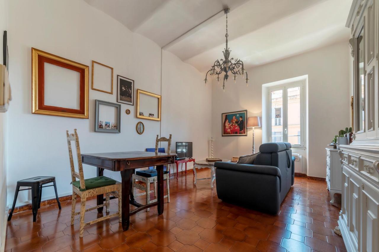 Santa Maria Maggiore Roomy And Bright Flat Rome Bagian luar foto